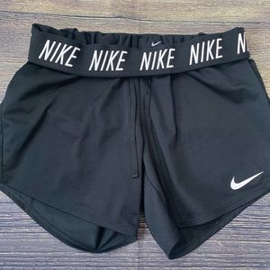 Nike black workout shorts Size XS